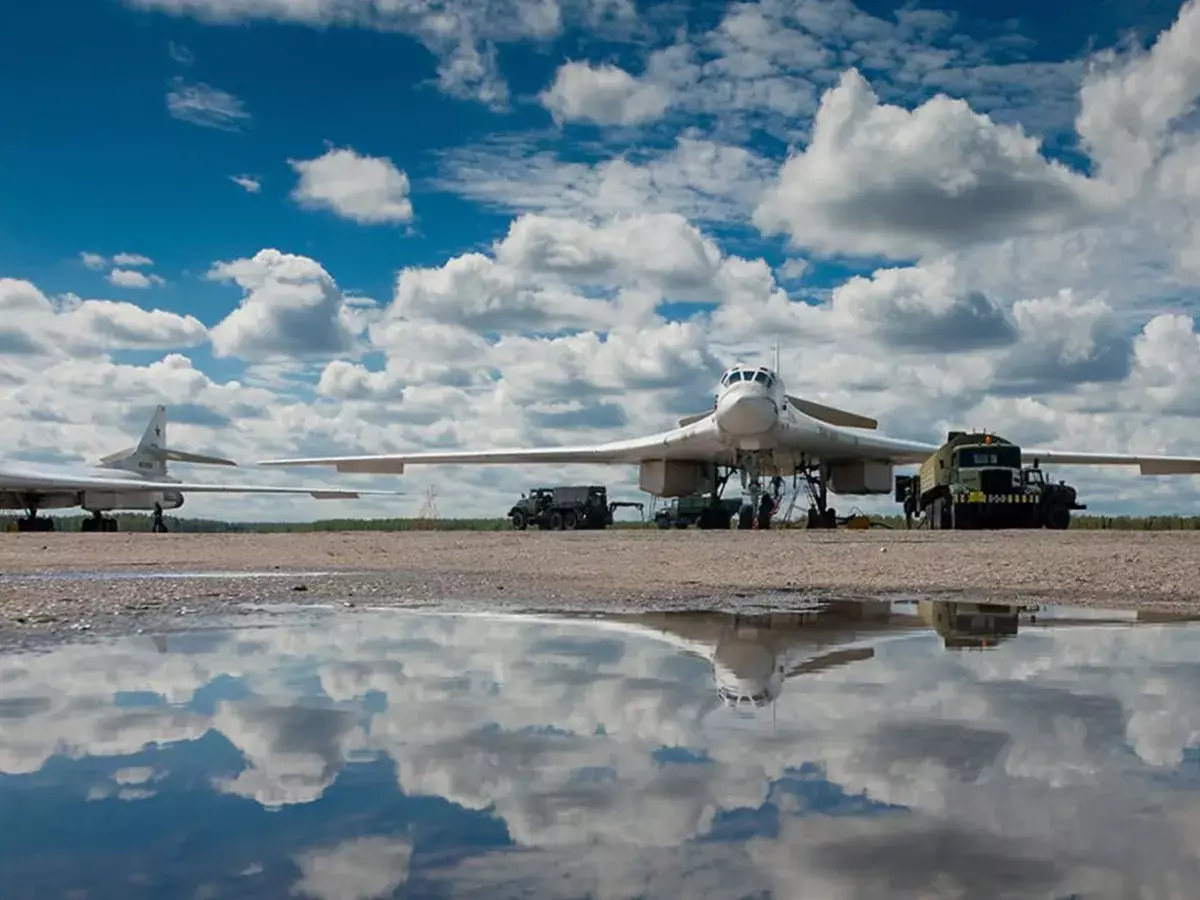 Ту-160М передал сигнал об отсутствии у России иллюзий относительно НАТО