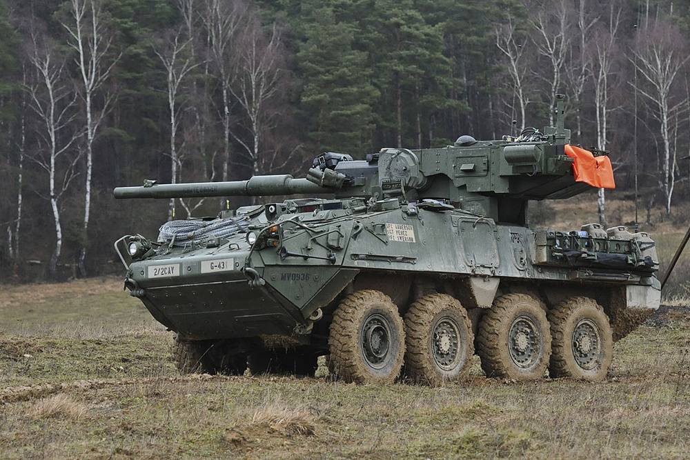 На Украине могут появиться еще и американские колесные танки M1128 Stryker