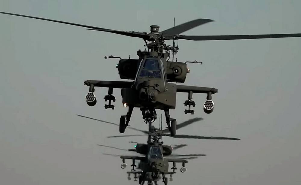 Английская пресса: Великобритания поставит Украине ударные вертолеты Apache