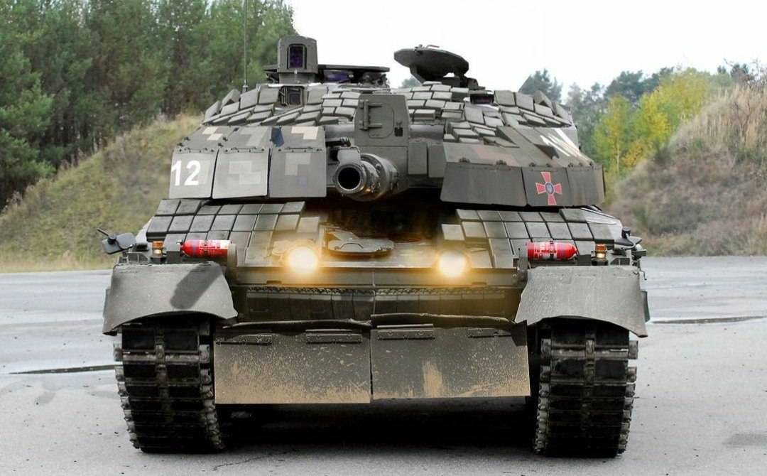 На Украине мечтают превратить танк Challenger 2 в подобие БМ "Оплот"