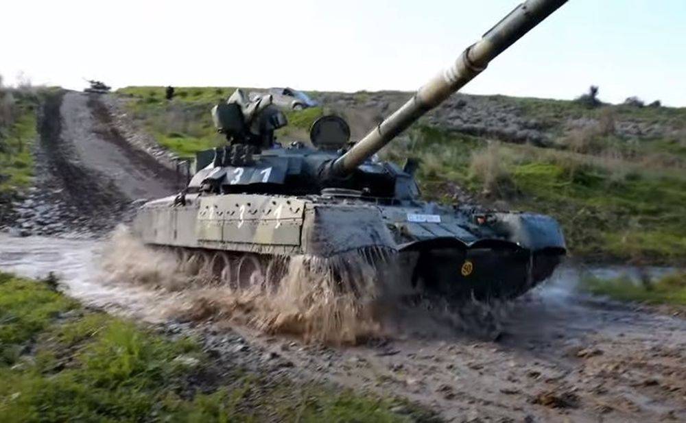 Десятки танков Т-80У могут быть поставлены на Украину