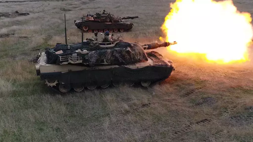 Как Пентагон намерен обслуживать Abrams на Украине