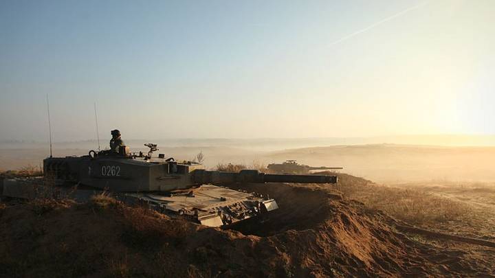 Forbes: обещанные Украине немецкие танки имеют слабость перед техникой РФ