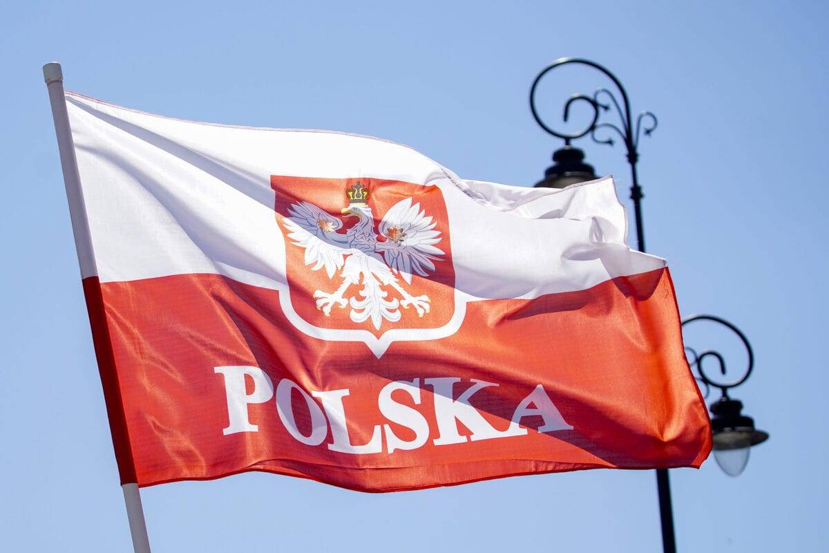 Польские провокации: Варшава воюет на два фронта – против России и Германии