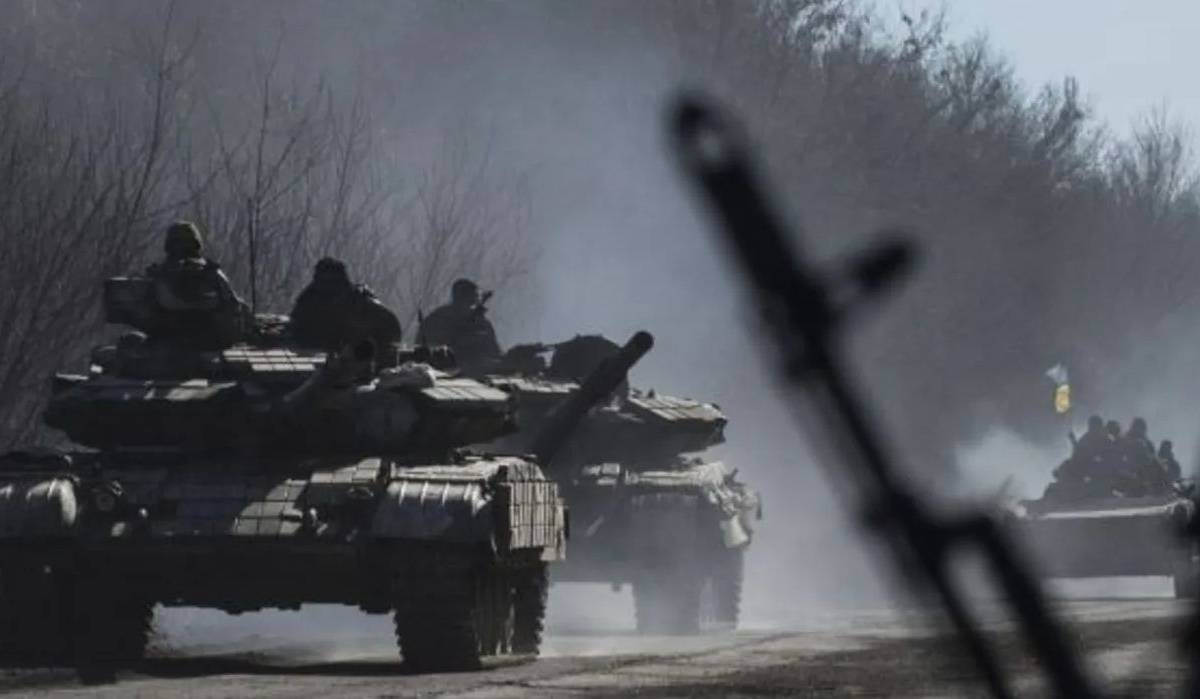 Донбасский фронт: Артёмовск в оперативном окружении