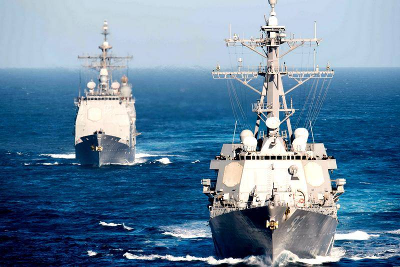 США нашли повод направить боевые корабли к берегам Крыма