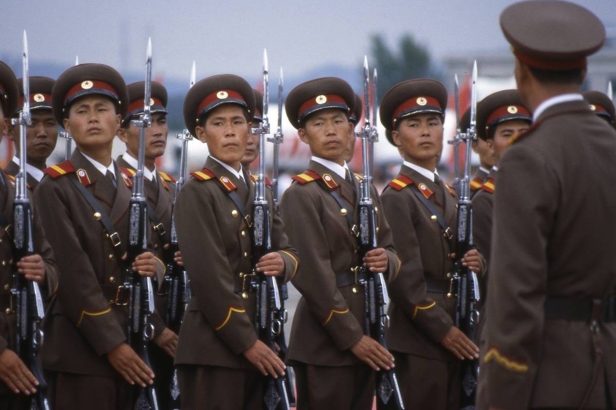 В КНДР за сутки 800 тысяч граждан решили вступить в армию для борьбы с США