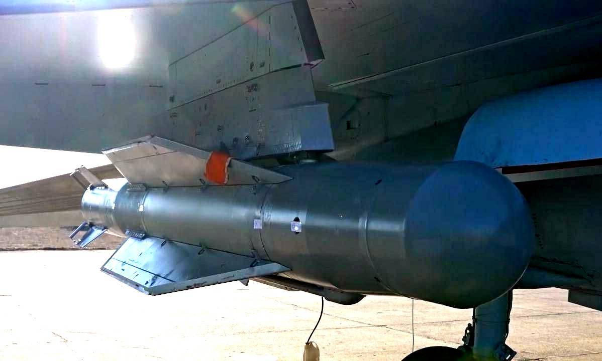 Почему ВКС РФ не получили аналог американских УПАБ JDAM-ER еще 20 лет назад