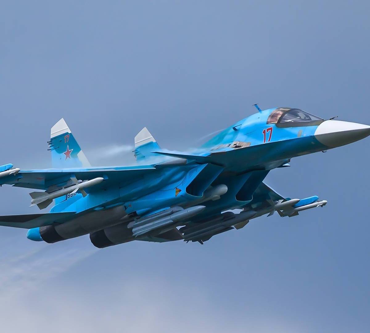 Су-34 разбомбил базу дислокации иностранных наемников под Харьковом