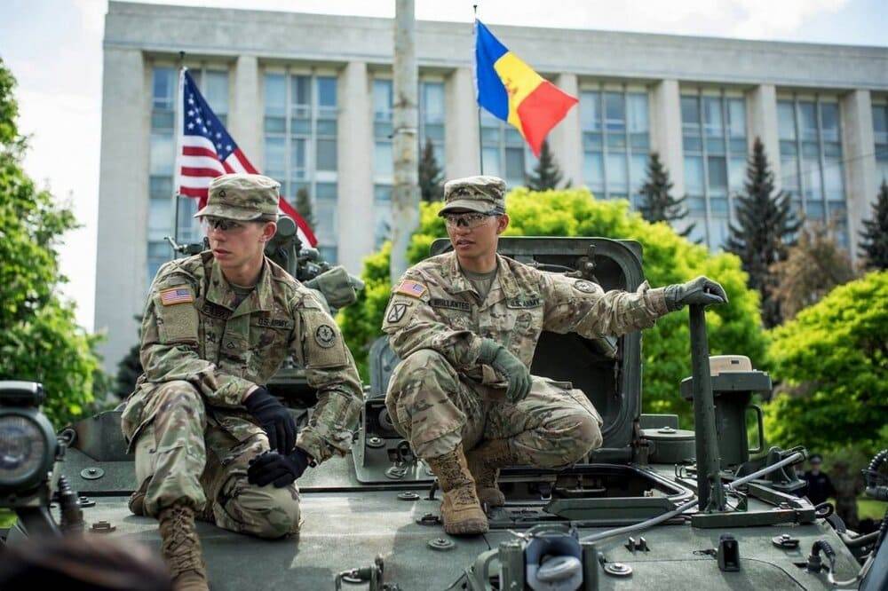 НАТО поощряет милитаризм Молдавии с целью изменения её внеблокового статуса