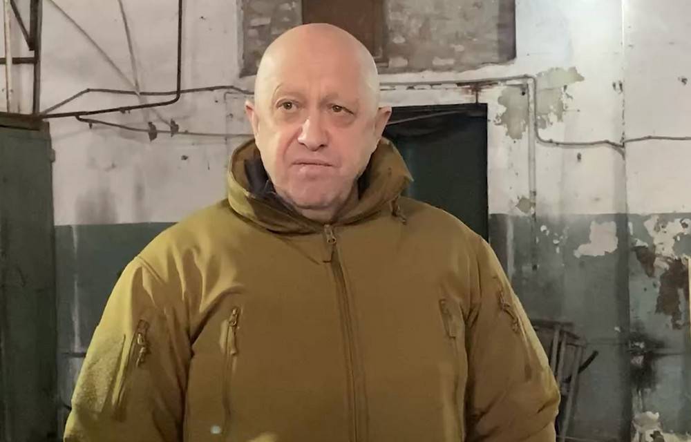 Пригожин прокомментировал слова Зеленского, что ВСУ еще в Бахмуте