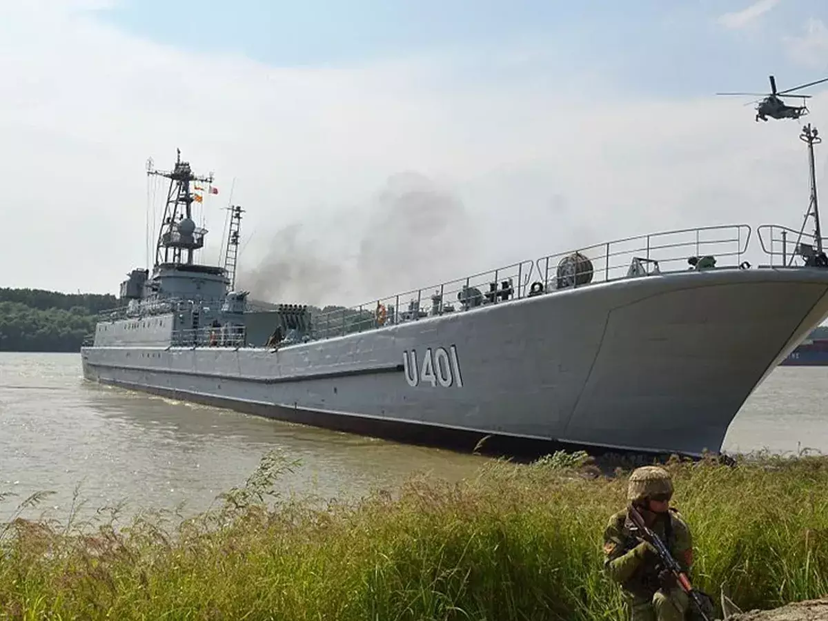 «Подводное положение»: последний боевой корабль Киева пошел на корм рыбам