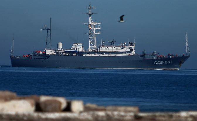 Атака на корабль «Приазовье»: Зеленский мечтает взорвать «Турецкий поток»