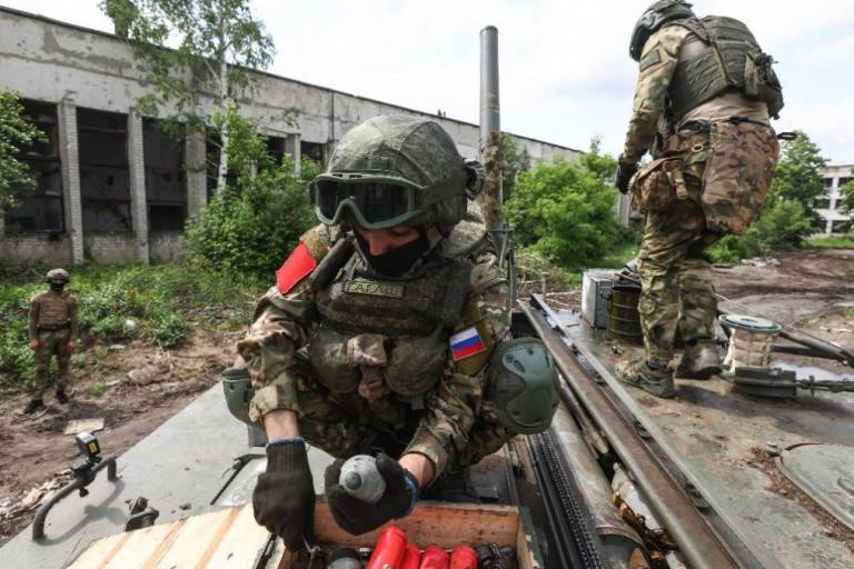 Донбасский фронт: ВС России «планомерно уничтожают противника»