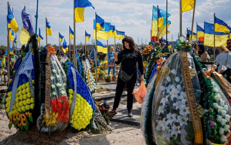 «До последнего украинца» – военная стратегия Киева