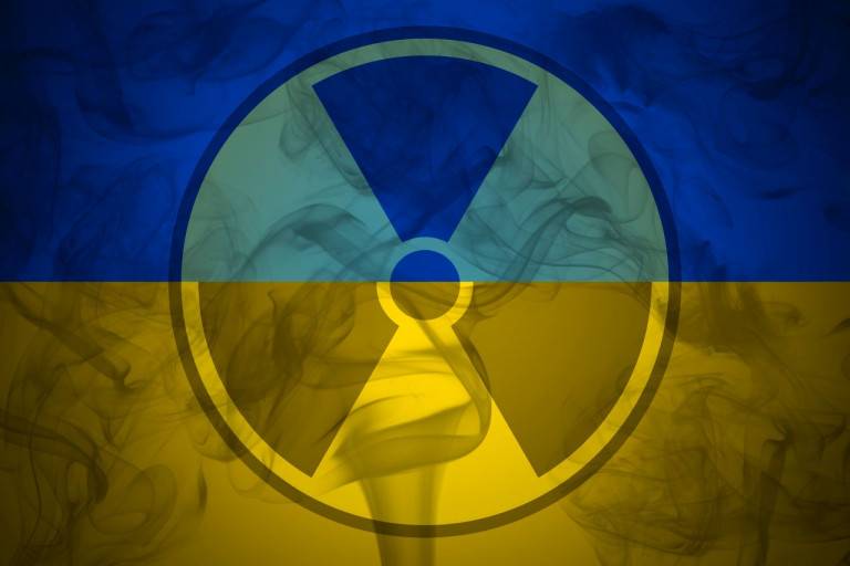 Ядерный шантаж: Киев готовит население к диверсии на Запорожской АЭС