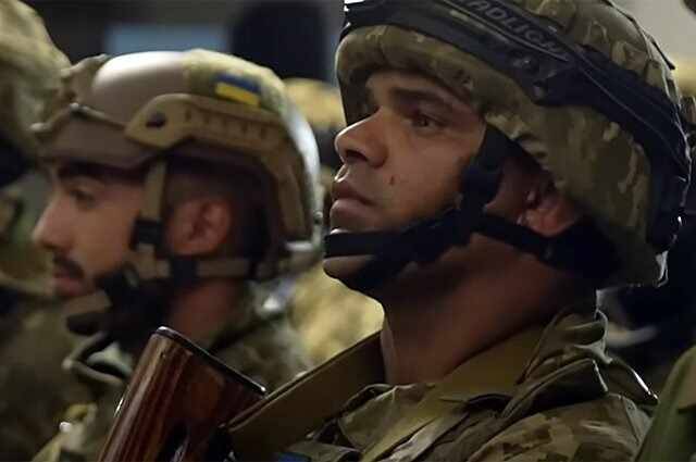 На фоне срыва своей мобилизации Украина ищет «солдат удачи» по всему миру