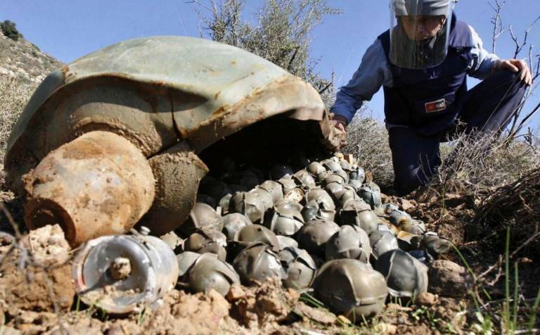 Испания выступила против поставок Украине кассетных боеприпасов