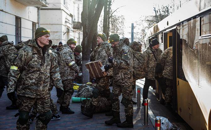 70 тысяч новых «мертвецов»: на Украине началась последняя мобилизация
