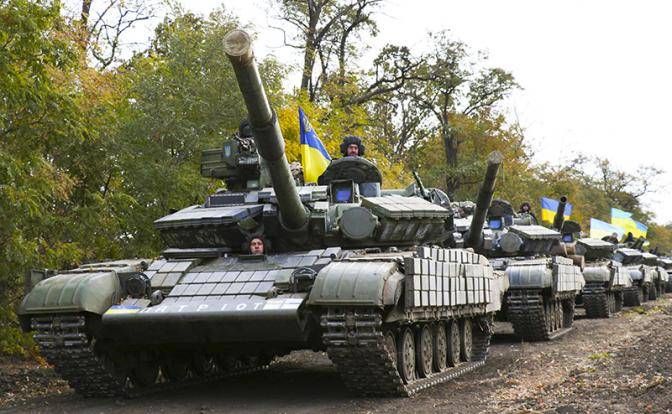 СМИ: украинские танки проехали по дну Днепра и приближаются к Крыму