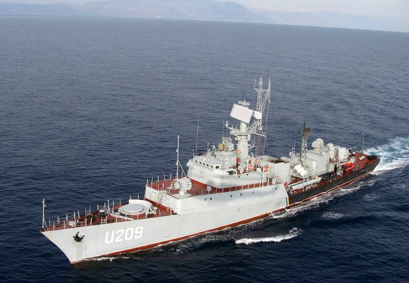 Украинский военный корабль потоплен российской ракетой