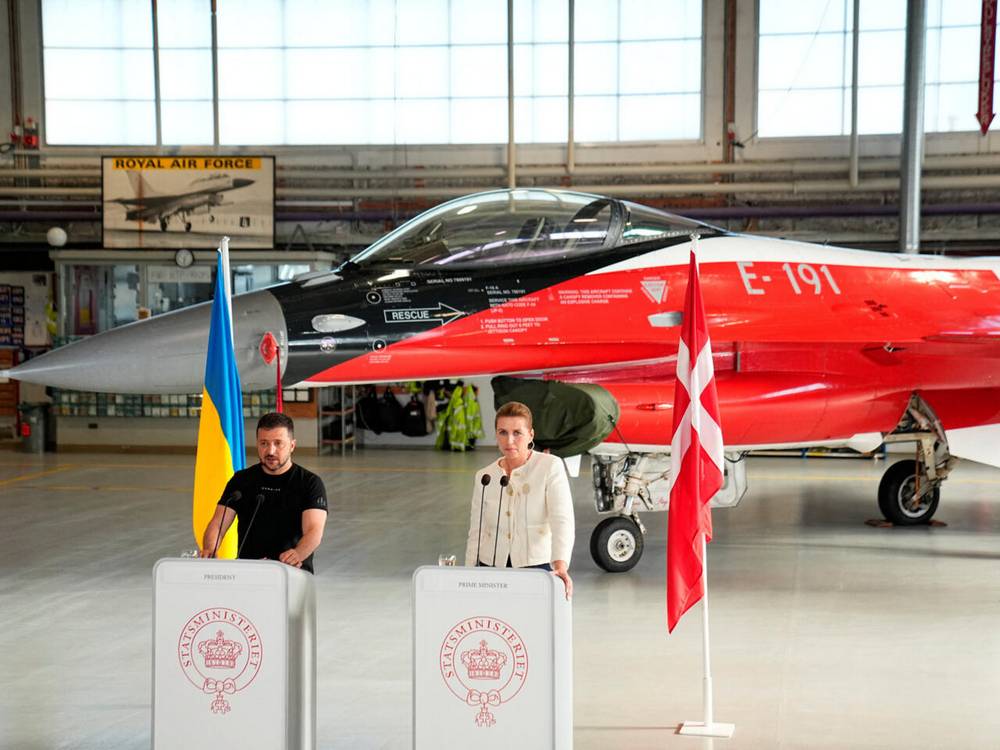 Зеленский получил истребители F-16: Путину больше незачем ждать