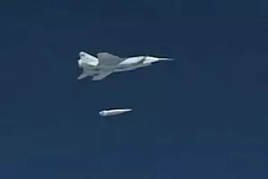Российский Су-34 впервые применил гиперзвуковую ракету «Кинжал» в ходе СВО