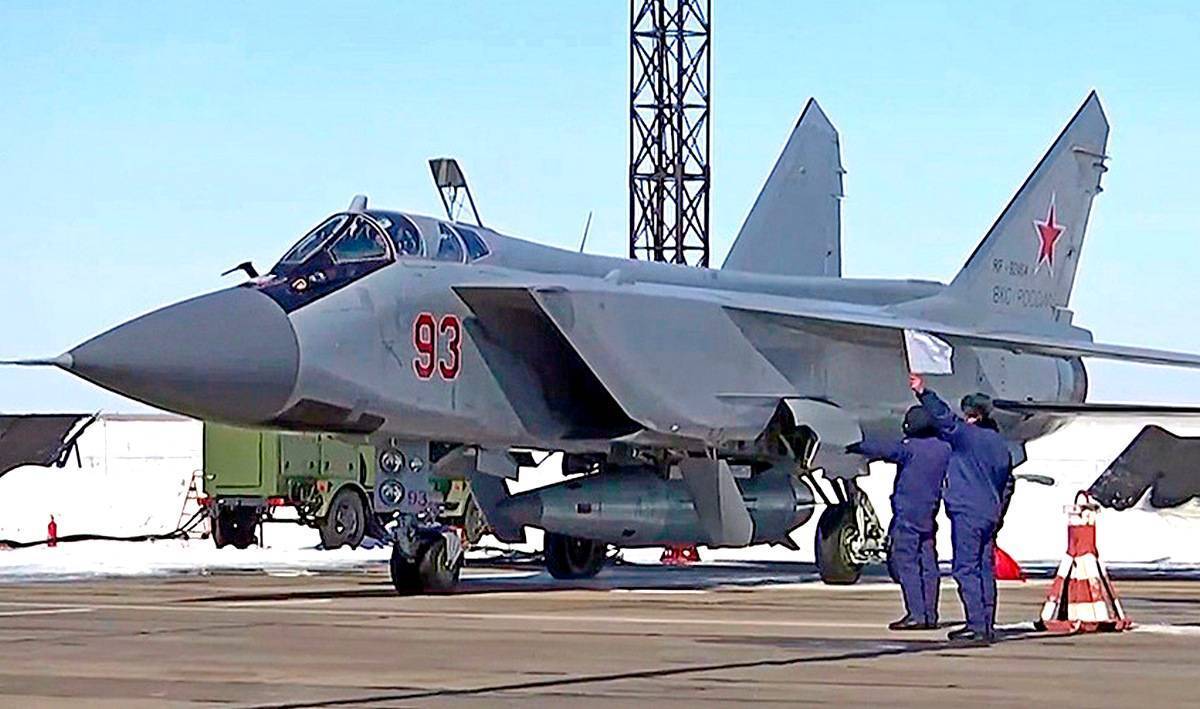 Зачем украинские спецслужбы хотят выкрасть МиГ-31К с ракетой «Кинжал»