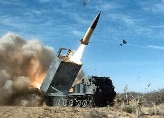 У ВСУ появилось «вундерваффе» – обещанные США ракеты ATACMS