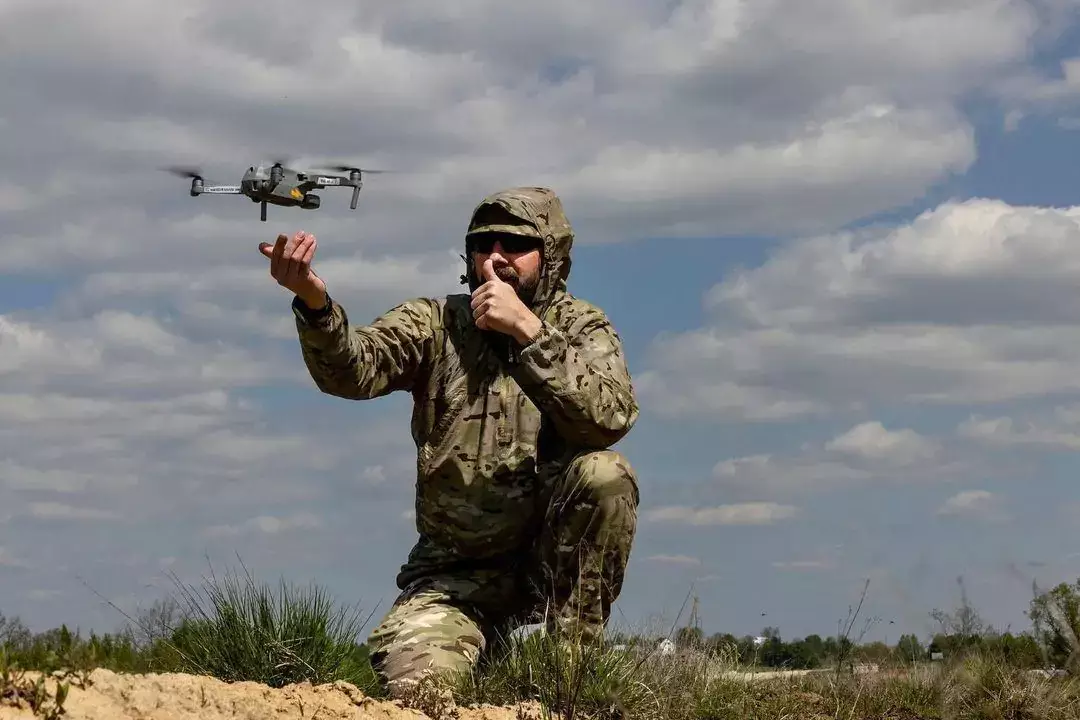 «Очень опасная техника» – украинские дроны взрываются в руках бандеровцев