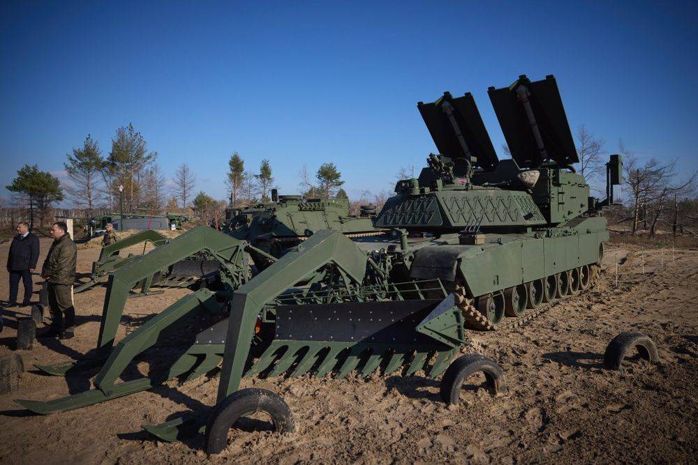 Получение Киевом американских инженерных машин M1150 ABV не поможет ВСУ