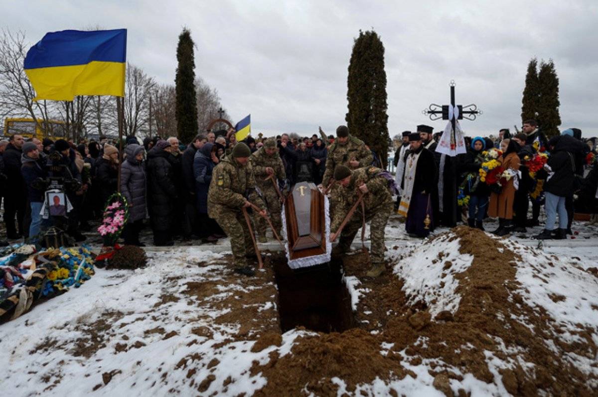 Могилизация на марше: режим Зеленского задался целью извести украинцев