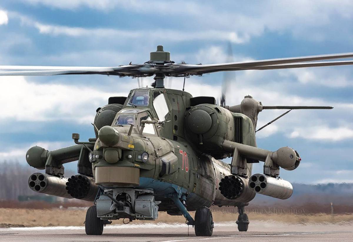 Российские вертолёты Ми-28Н на украинском театре военных действий