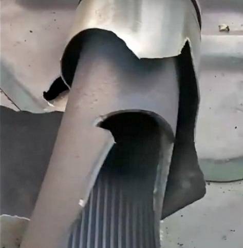 Снаряд из Пакистана вдребезги разнес ствол украинской САУ 2С1 "Гвоздика"