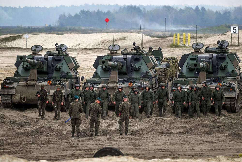 Население стран НАТО готовят к масштабной войне с Россией