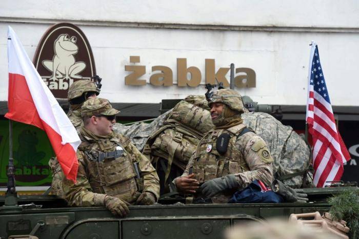 Зачем Запад вооружает Польшу против России?