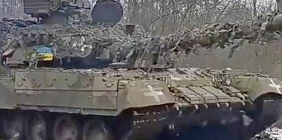 У ВСУ замечен редкий на Украине дизельный Т-80УД "Береза"