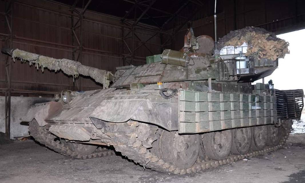 После понесенных потерь словенские танки M-55S спрятали в ангарах