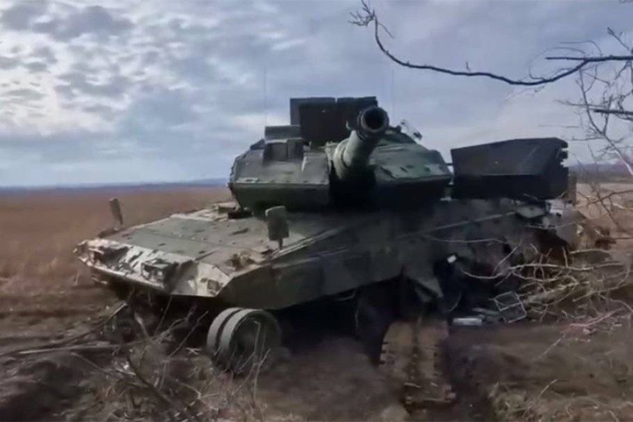Чем может быть интересен брошенный ВСУ шведский танк Strv122A