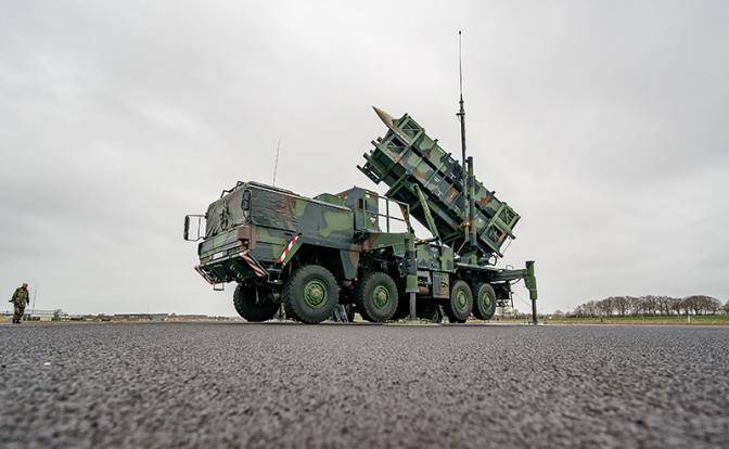 Ограбить Пентагон — единственный шанс Зеленского получить ракеты для ПВО
