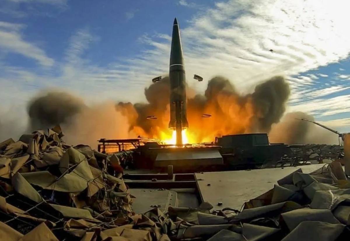 Россия проведёт учения с отработкой применения тактического ядерного оружия