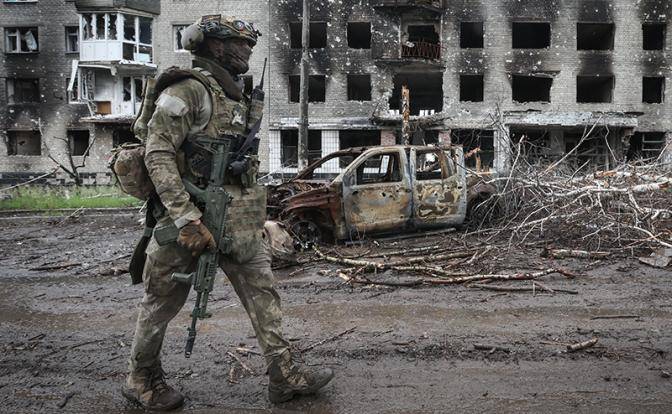 OSW: Какими населенными пунктами пожертвует Сырский на Донбассе
