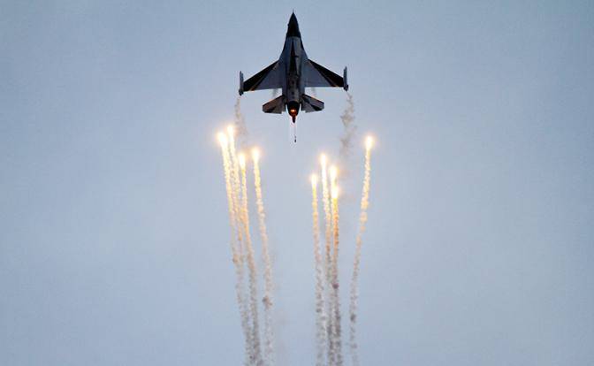 F-16 сбить проще, чем МиГ-29 — С-300 не даст соврать