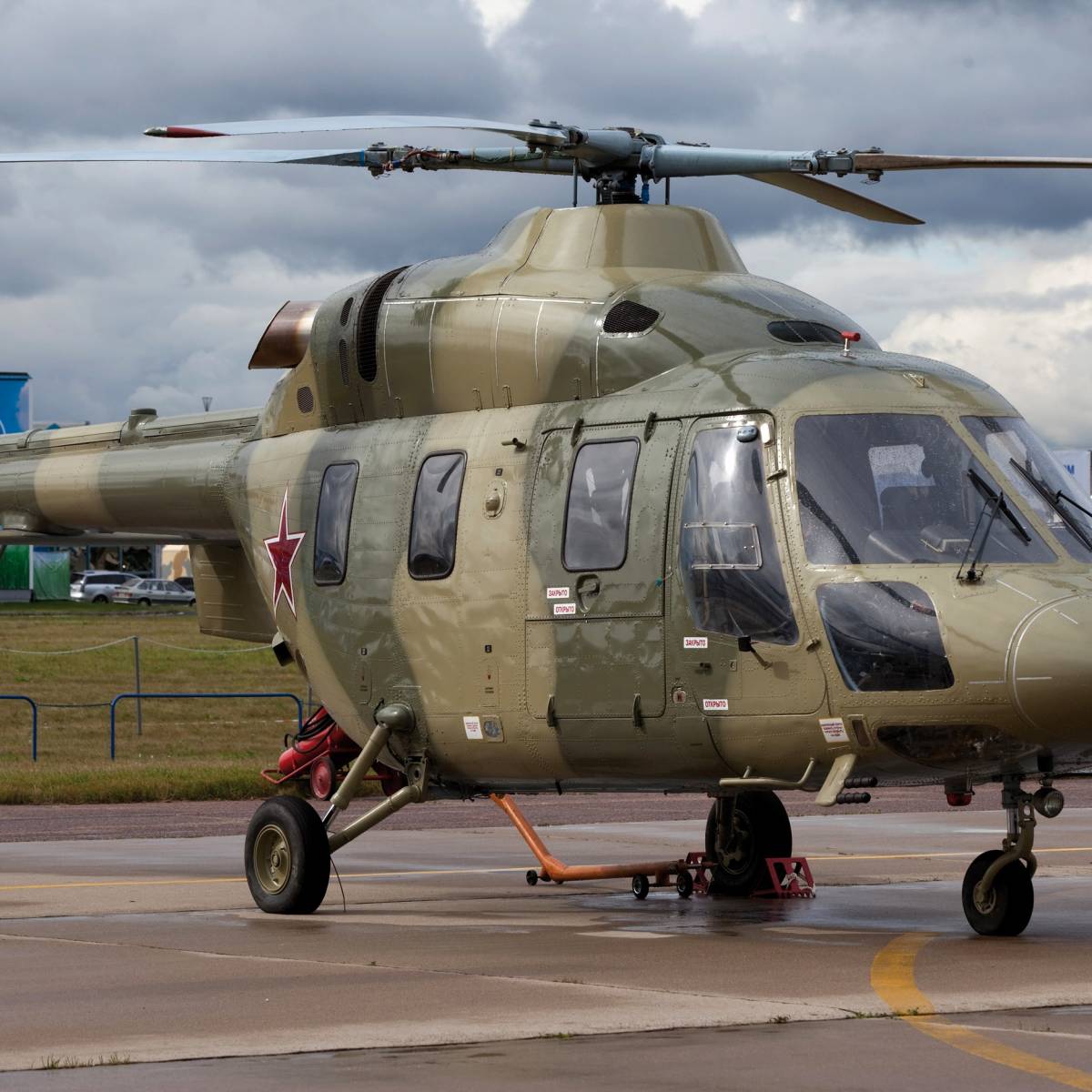 «Ансат-2РЦ» против Bell 407M: кто лучший вертолет-перехватчик дронов?