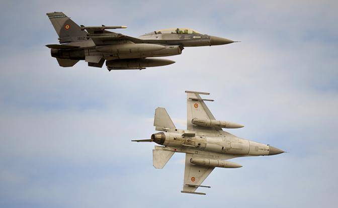 Украински» F-16 вероятнее всего будут просто стоять на аэродромах в Польше