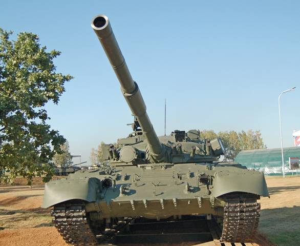Самая редкая и необычная модификация танка Т-80 успешно применятся в СВО