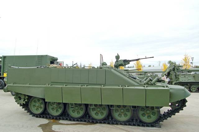 Тяжелые БМП на базе Т-72 повысят возможности по взлому вражеской обороны