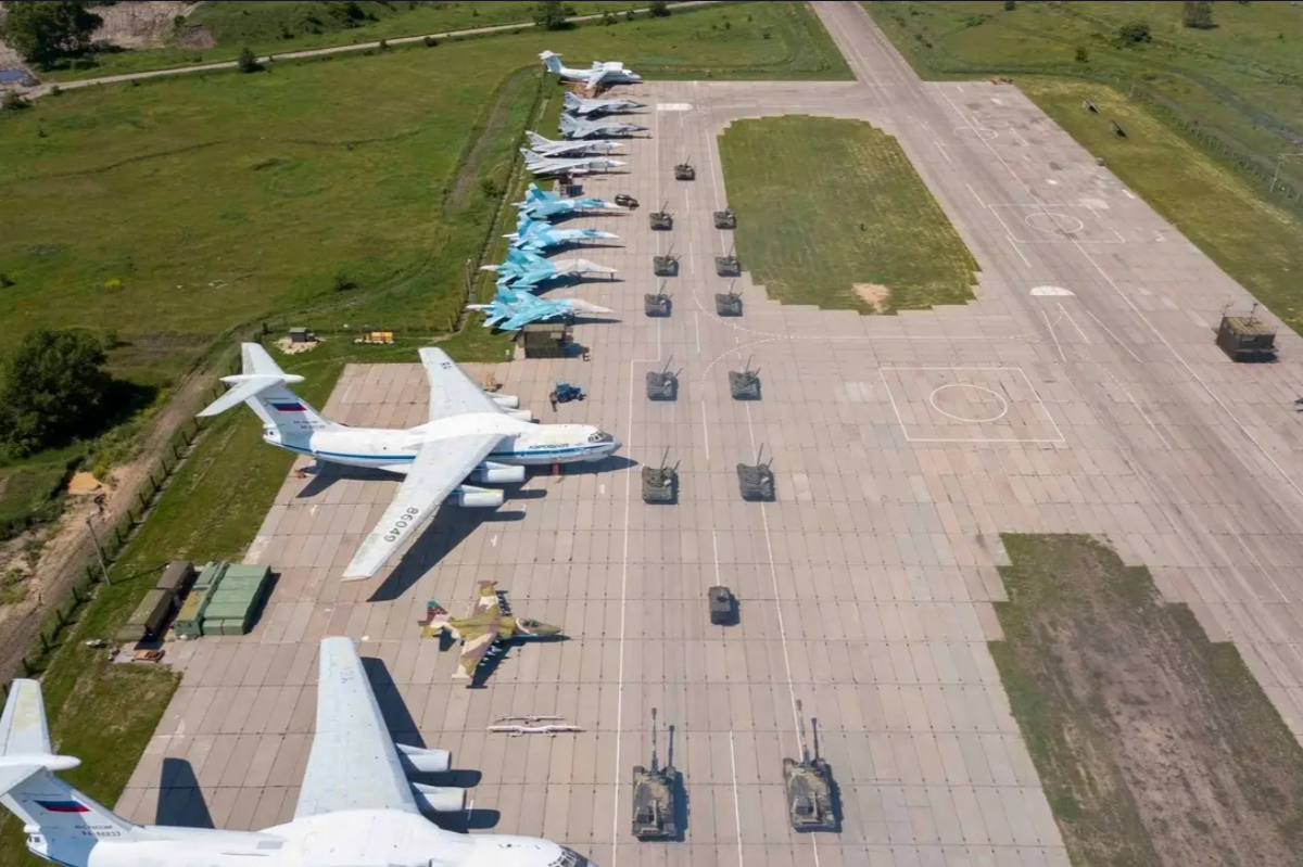 Когда у российской авиации массово появятся защитные ангары
