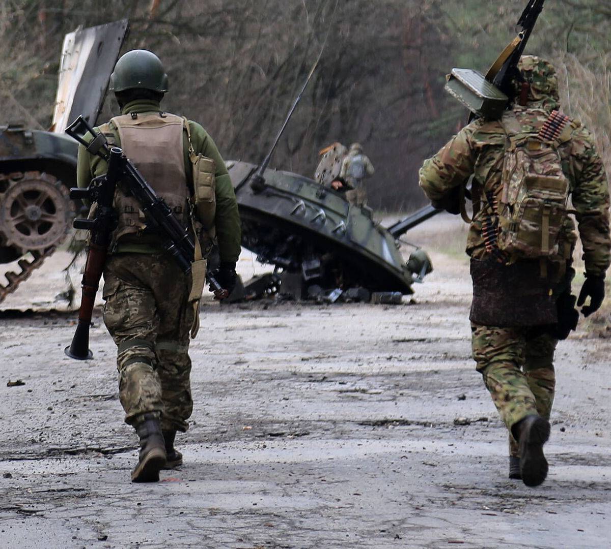 На Донбассе оборона боевиков ВСУ рушится – ВС России идут вперёд