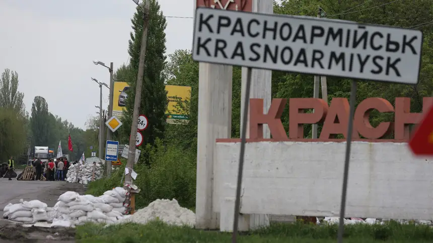 Донбасский фронт врага поплыл, приграничная авантюра продолжается